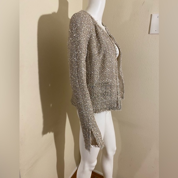 Chanel Tweed Embroidered Jacket Sz: Fr38 Us6 - Picture 3 of 12
